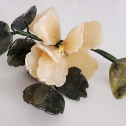 Jade edelsteen bloem geel